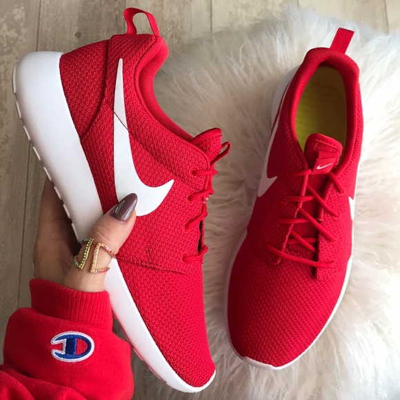 NWT Nike ID Roshe One Custom - Picture 2 of 8